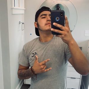 Meet your Posher, Miguel